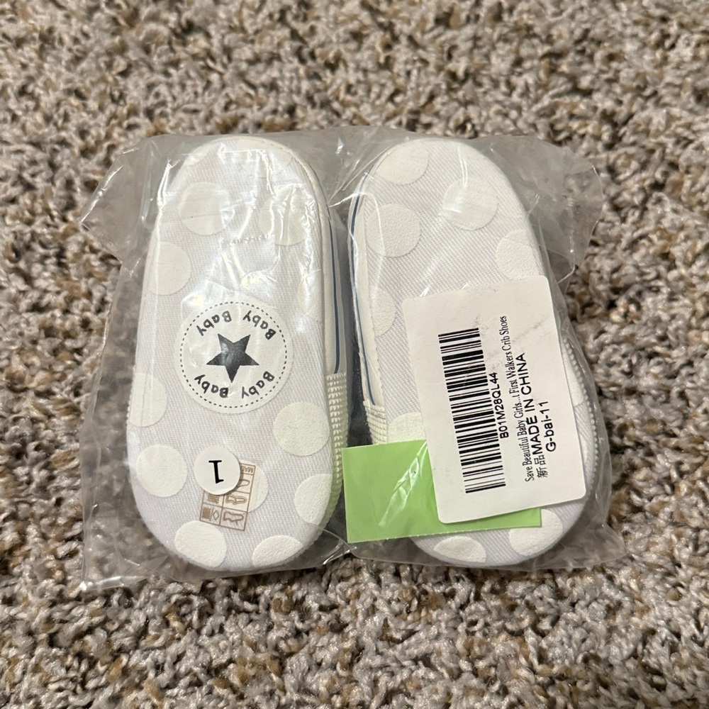 Infant sneakers - Picture 2 of 2